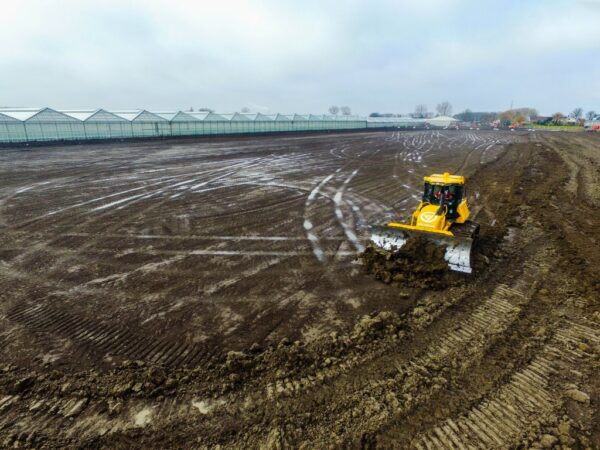 Egaliseerwerk ten behoeve van aanleg nieuwe kas